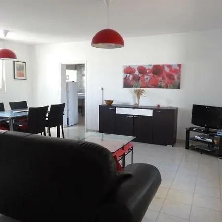 Σπίτι διακοπών House Agreable Maison De Bon Confort Et Proche Du Centre Bourg Et De La Plage 1 *
